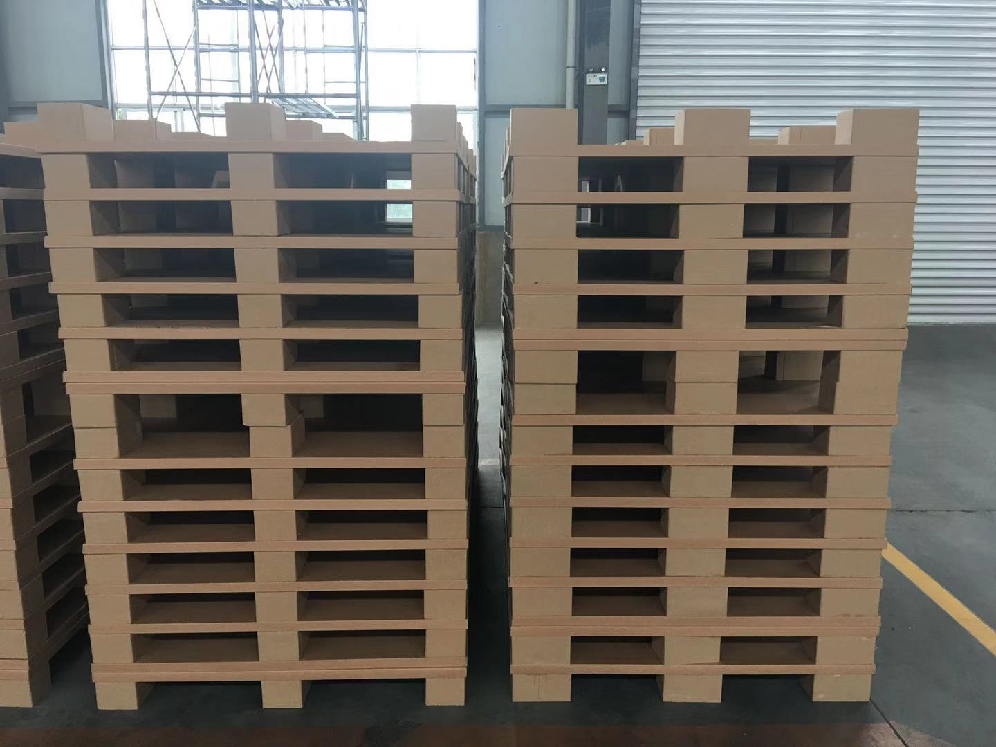 紙護(hù)角廠家瓦楞紙板的構(gòu)成和形狀！